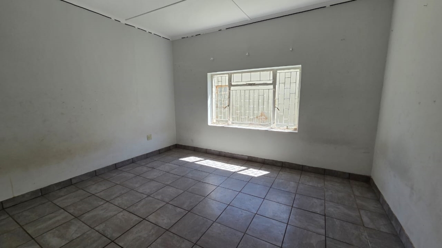 4 Bedroom Property for Sale in Tarkastad Eastern Cape